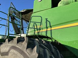 Main image John Deere S780 12