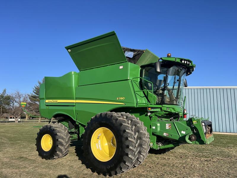 Image of John Deere S780 Primary image