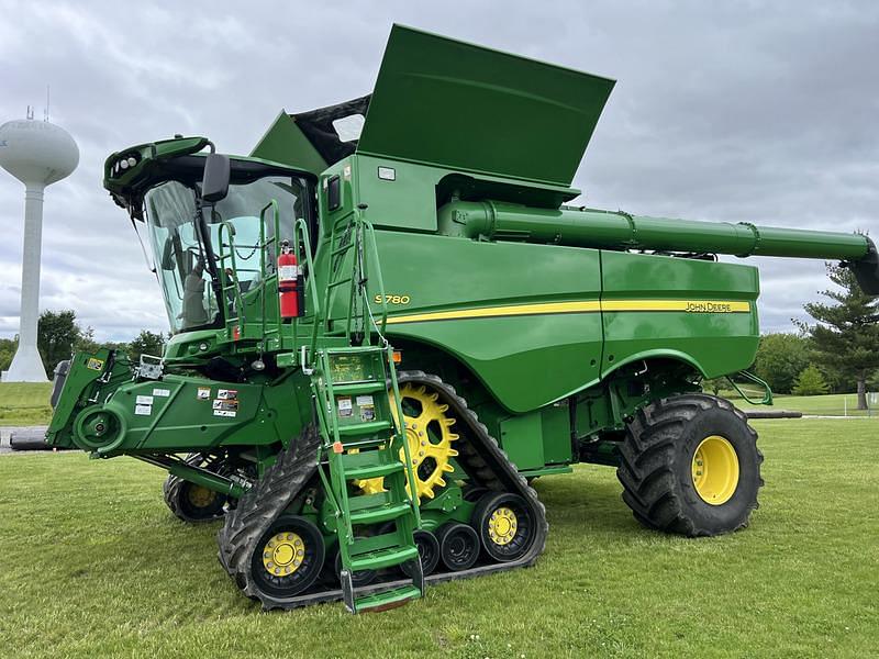 Image of John Deere S780 Primary image