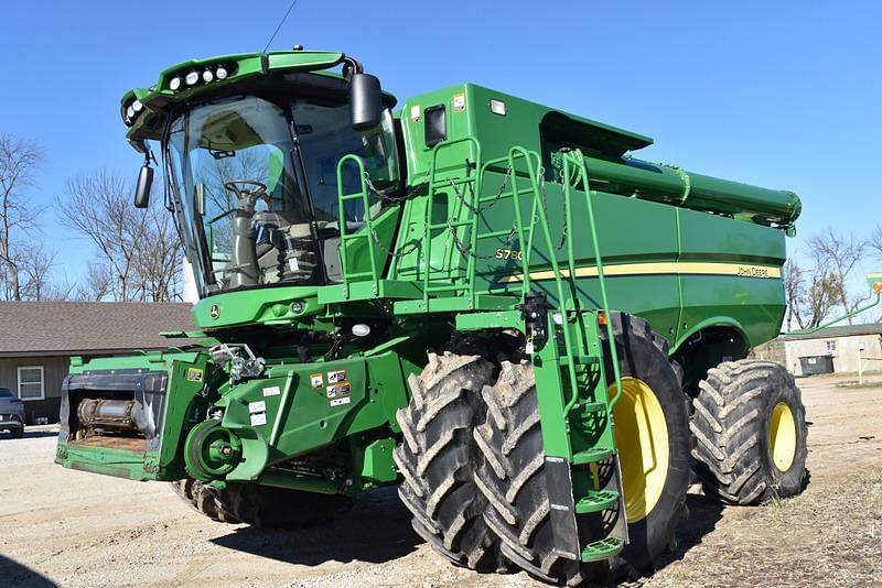 Image of John Deere S780 Primary image