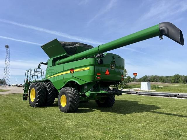 Image of John Deere S790 equipment image 4