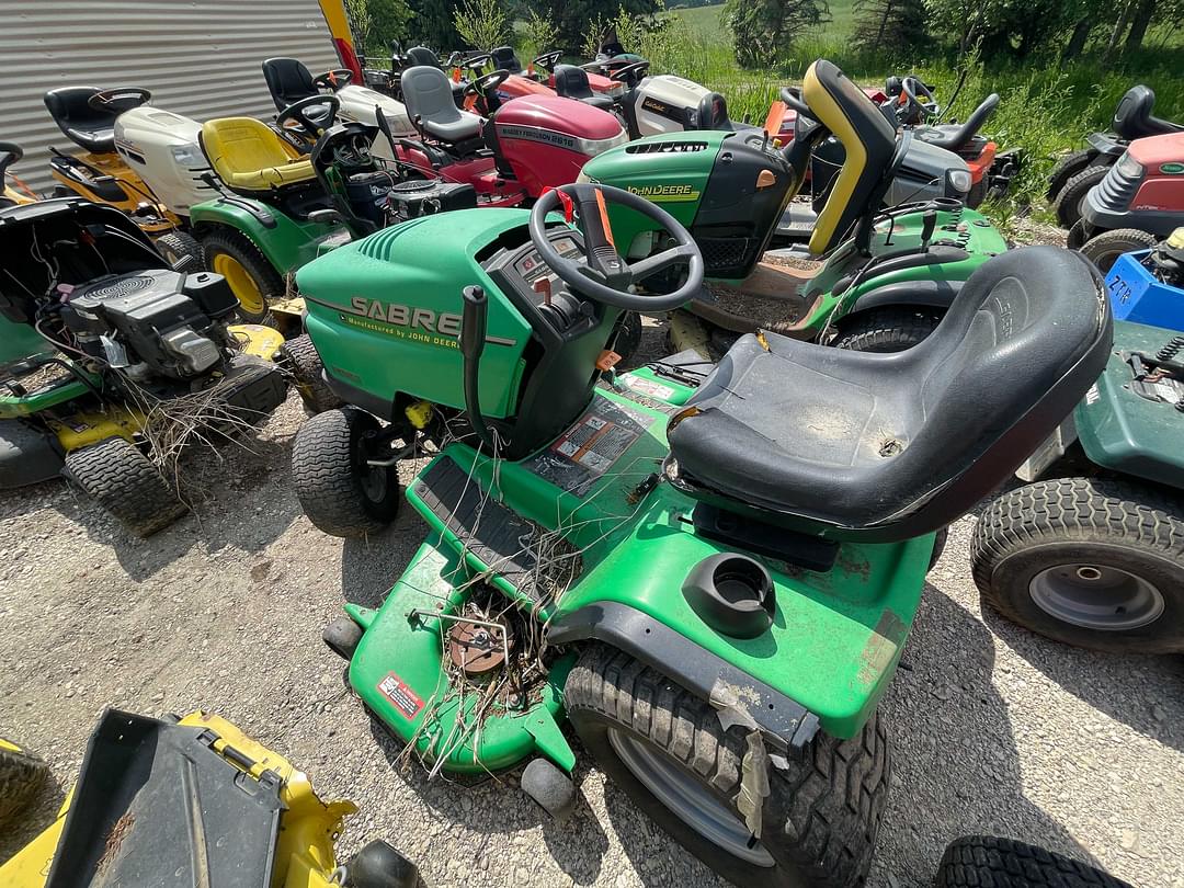 Image of John Deere Sabre Primary image