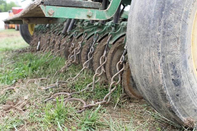 Image of John Deere Van Brunt equipment image 3