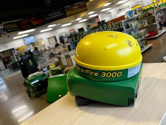 Main image John Deere StarFire 3000