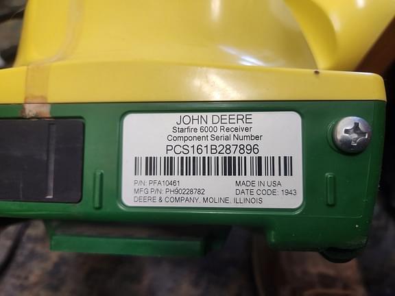 Image of John Deere StarFire 6000 equipment image 2