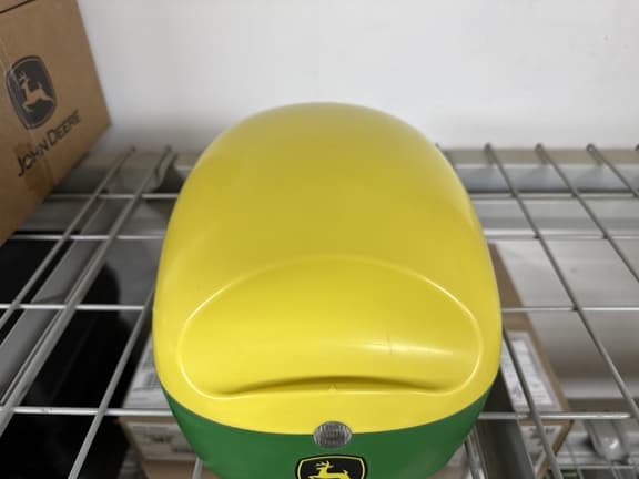 Image of John Deere StarFire 6000 equipment image 4