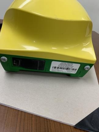 Image of John Deere StarFire 6000 equipment image 3