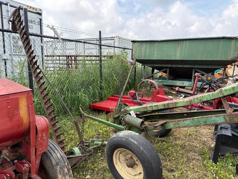 John Deere 37 Equipment Image0