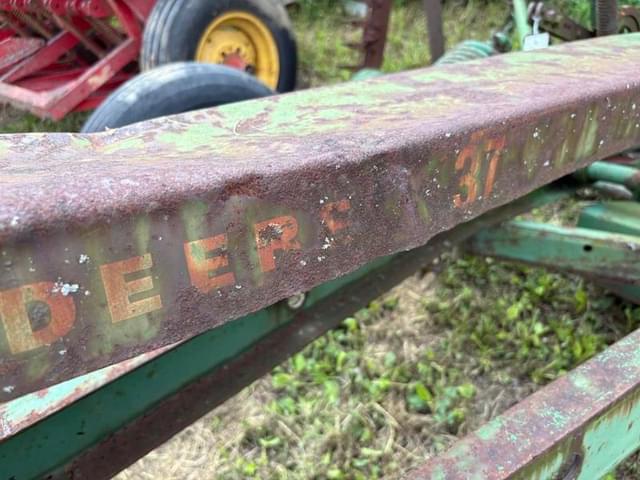 Image of John Deere 37 equipment image 3
