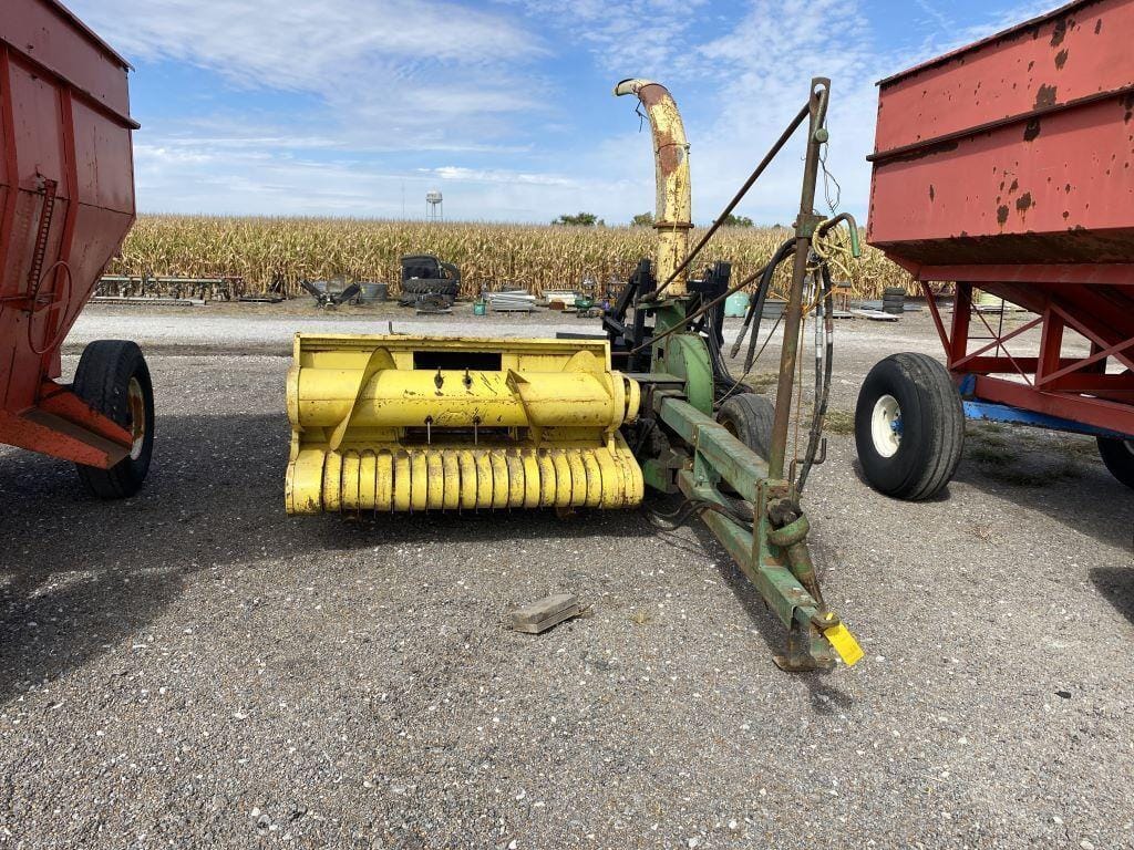 Main image John Deere Undetermined