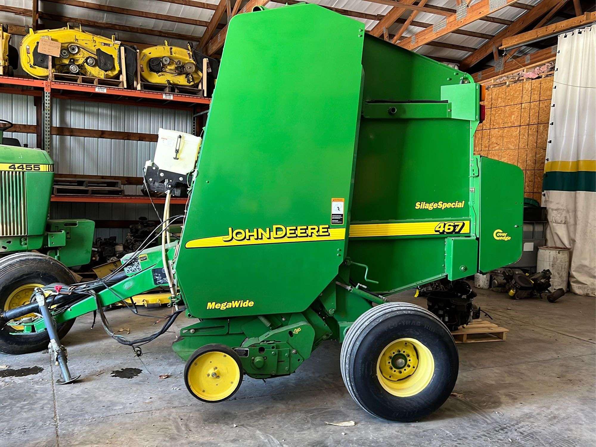 Main image John Deere 467