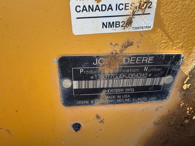 Image of John Deere 317G equipment image 4