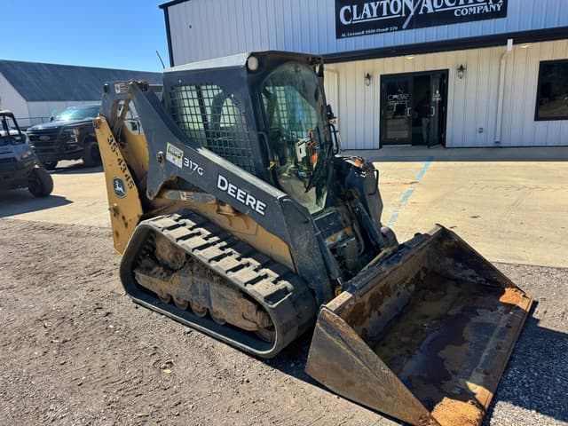 Image of John Deere 317G equipment image 1