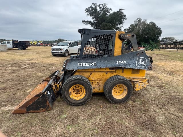 Image of John Deere 324G equipment image 1