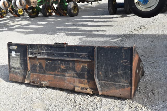 Image of John Deere Worksite Pro U84 equipment image 3