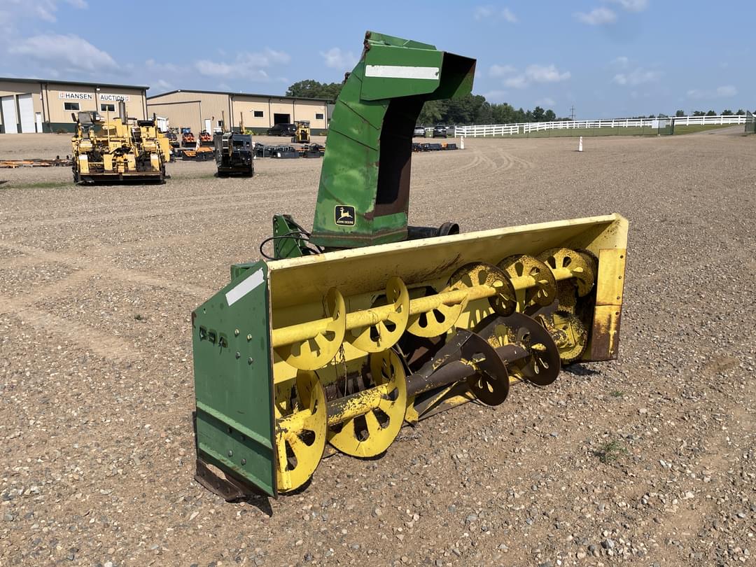 Image of John Deere 696 Primary image