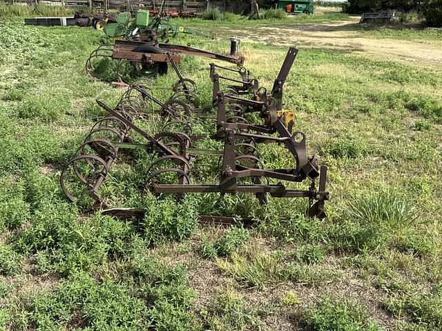Image of John Deere Undetermined equipment image 3