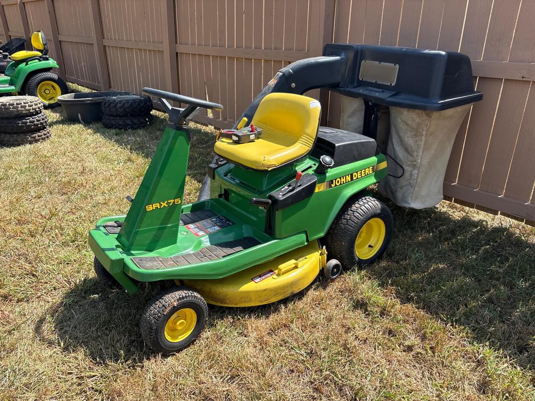 Image of John Deere SRX75 Primary image