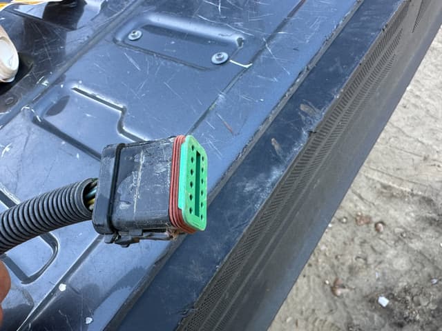 Image of John Deere StarFire 3000 equipment image 4