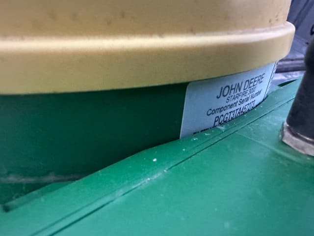 Image of John Deere StarFire 3000 equipment image 3