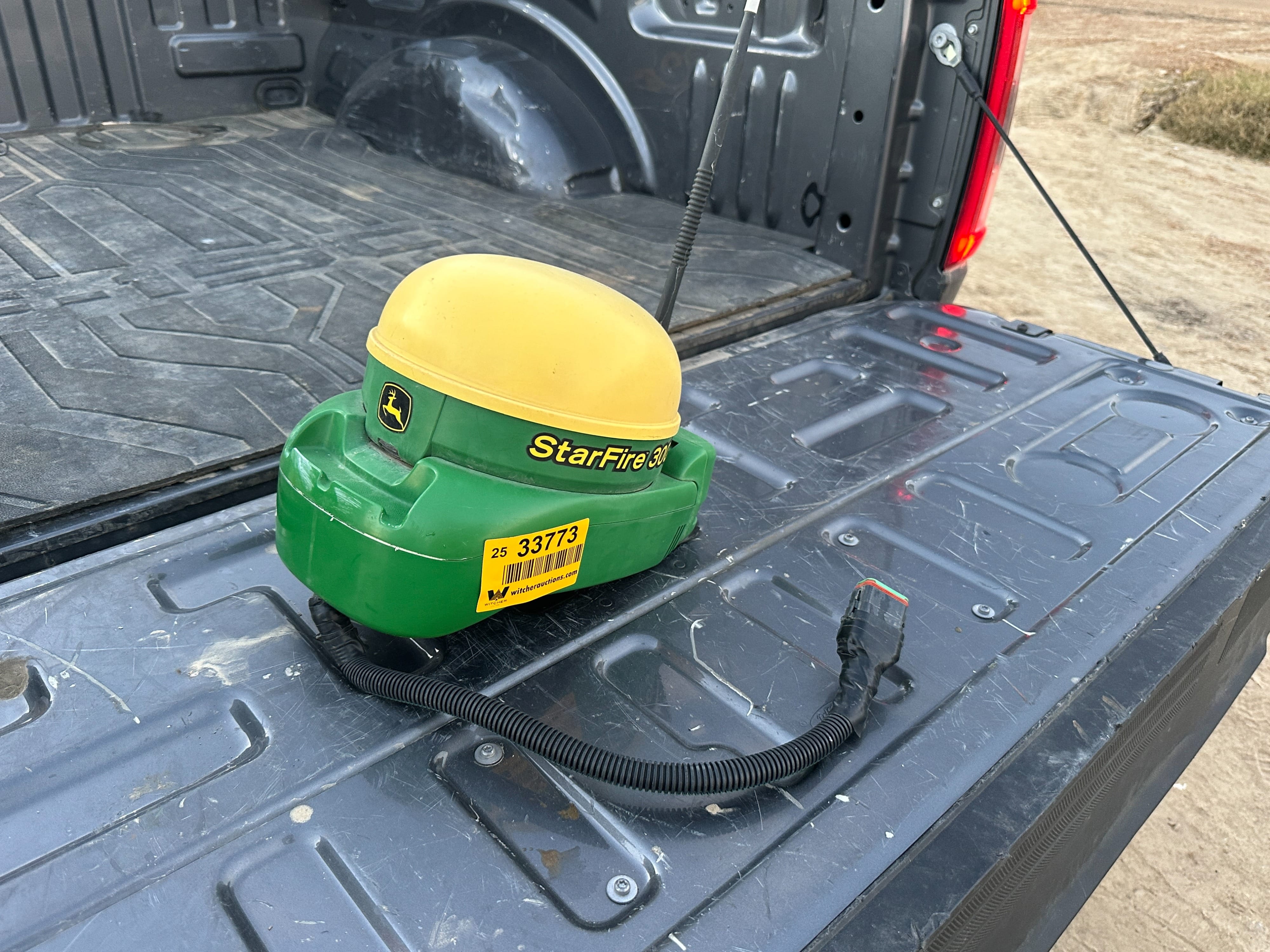 John Deere StarFire 3000 Equipment Image0