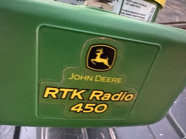 Image of John Deere StarFire 3000 equipment image 2