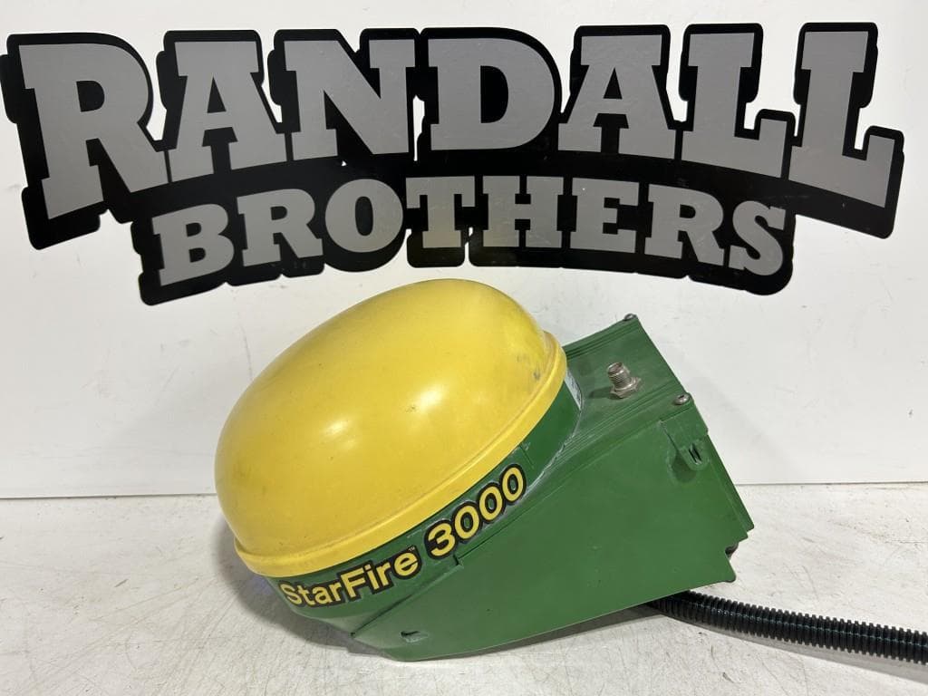Image of John Deere StarFire 3000 Image 0
