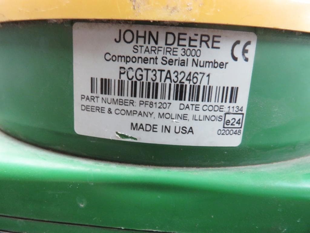 Image of John Deere StarFire 3000 Image 1