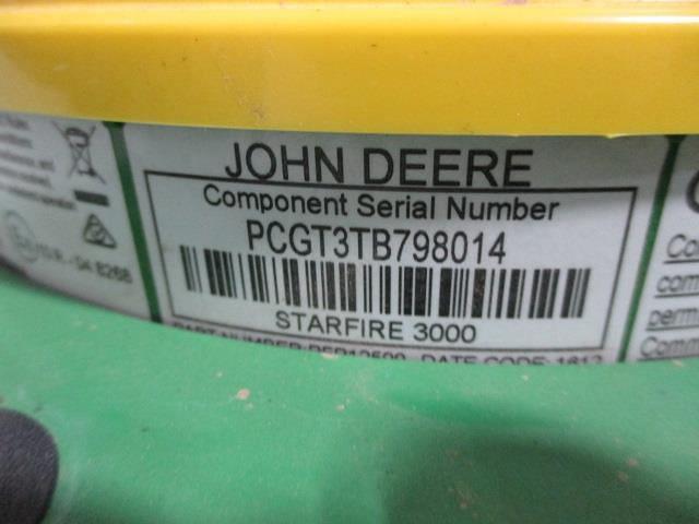 Image of John Deere StarFire 3000 equipment image 4