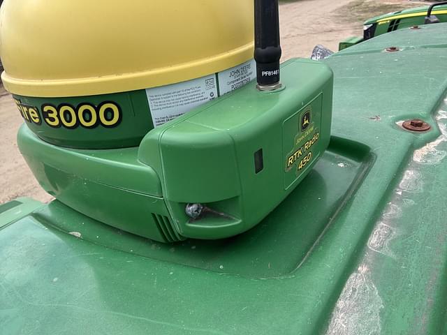 Image of John Deere StarFire 3000 equipment image 1