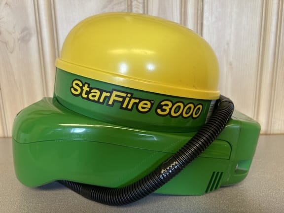 John Deere StarFire 3000 Equipment Image0