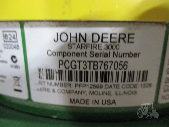 Image of John Deere StarFire 3000 equipment image 4