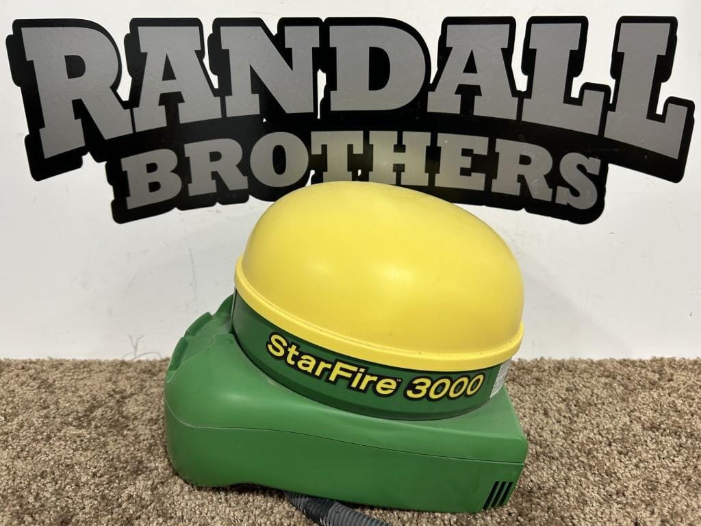 John Deere StarFire 3000 Equipment Image0