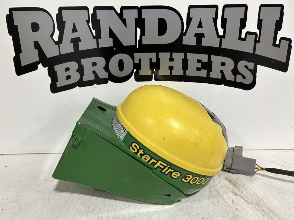 John Deere StarFire 3000 Equipment Image0