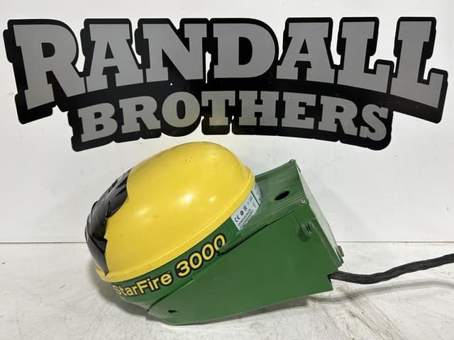 Image of John Deere StarFire 3000 equipment image 1