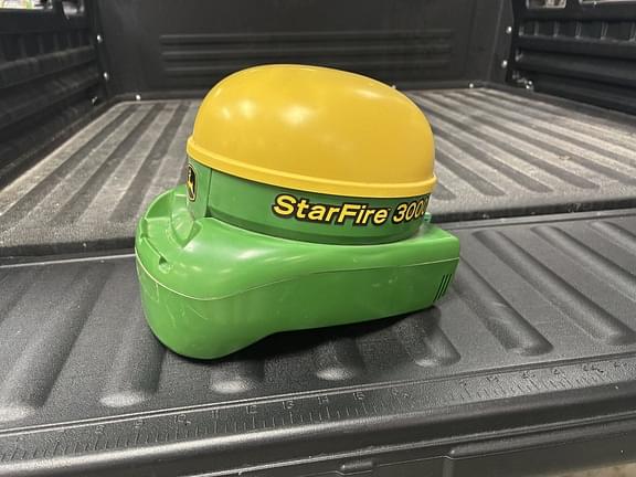 Image of John Deere StarFire 3000 Primary image