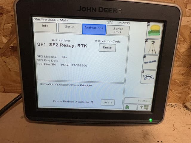 Image of John Deere StarFire 3000 equipment image 3