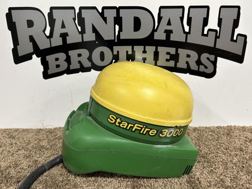 Image of John Deere StarFire 3000 Primary image