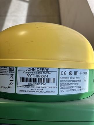 Image of John Deere StarFire 3000 Image 1