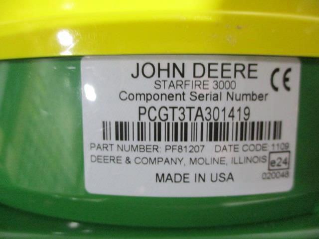 Image of John Deere StarFire 3000 equipment image 4