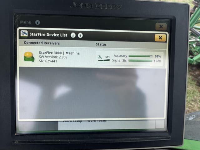 Image of John Deere StarFire 3000 equipment image 3