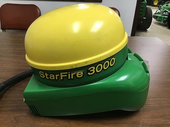 John Deere StarFire 3000 Equipment Image0