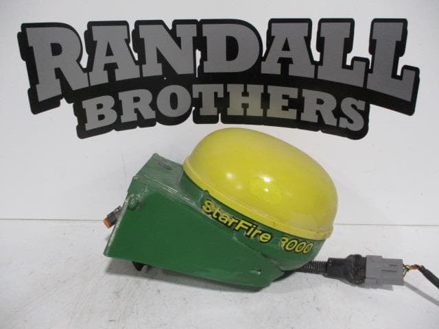 Image of John Deere StarFire 3000 equipment image 1