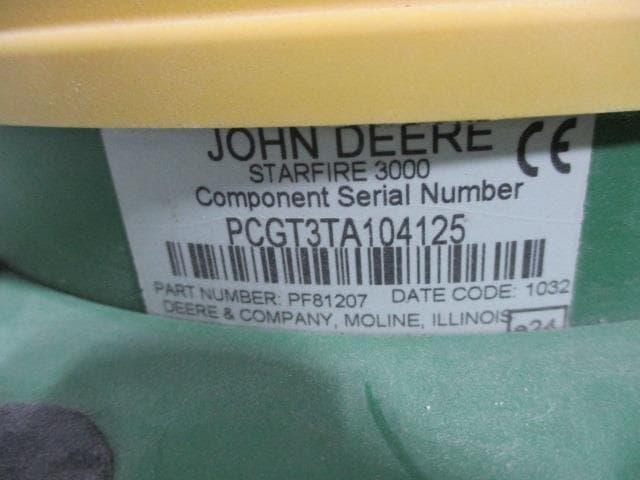 Image of John Deere StarFire 3000 equipment image 3