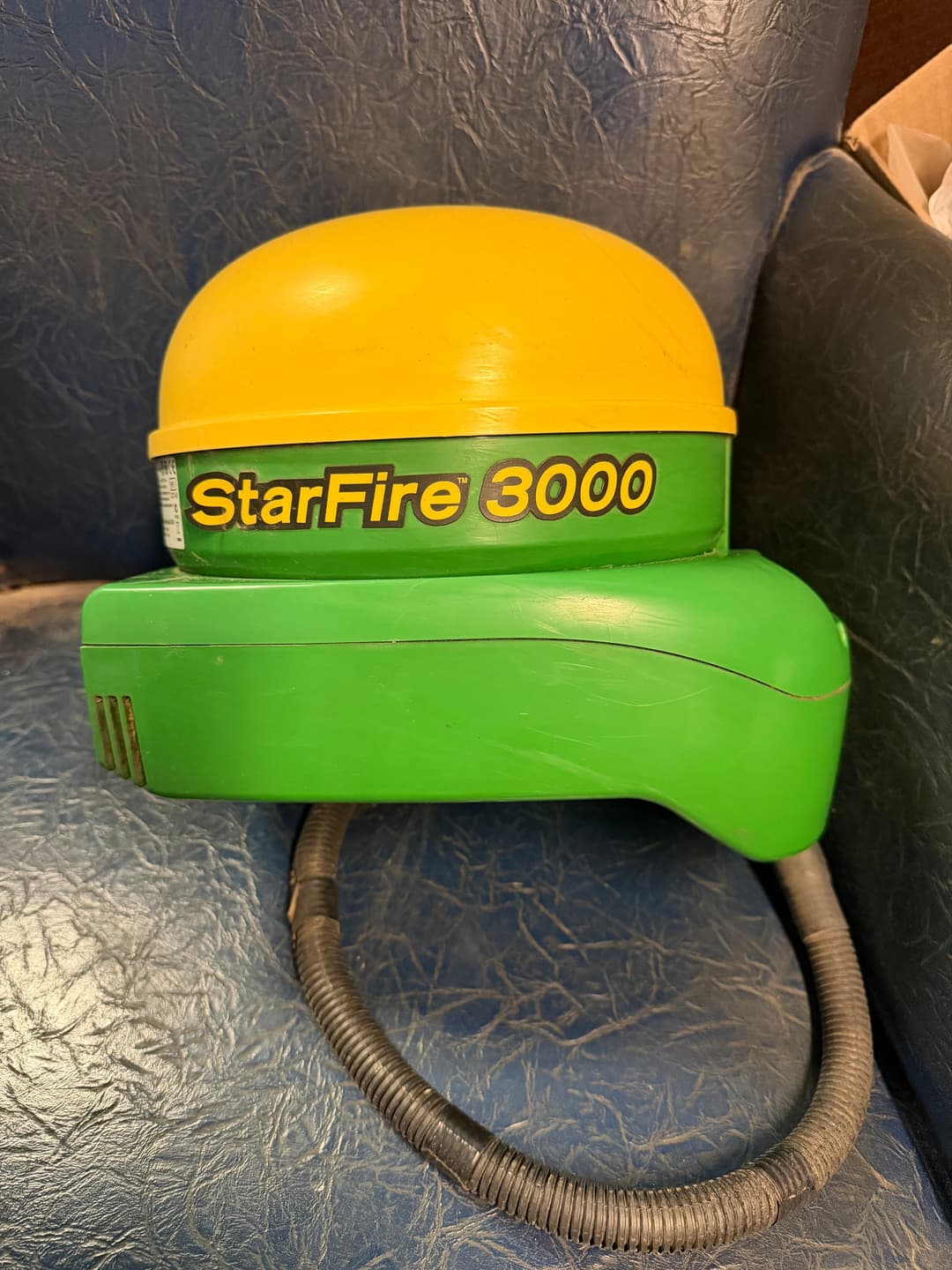 Image of John Deere StarFire 3000 Image 1