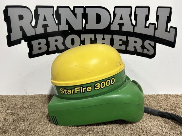 Image of John Deere StarFire 3000 equipment image 1