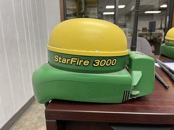 John Deere StarFire 3000 Equipment Image0