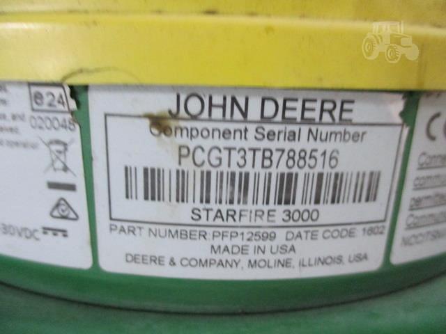 Image of John Deere StarFire 3000 equipment image 4