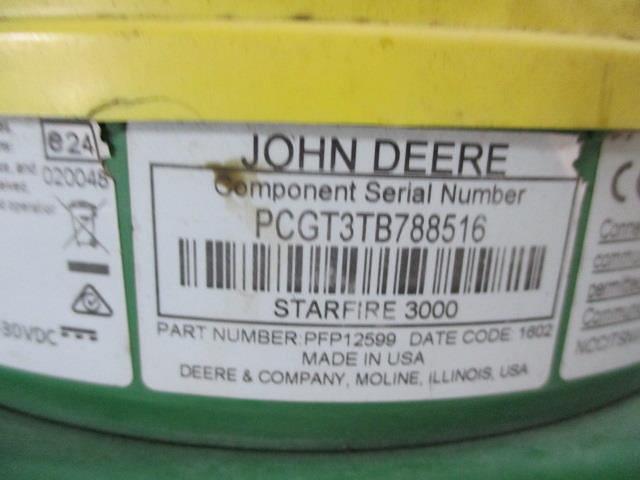 Image of John Deere StarFire 3000 equipment image 4