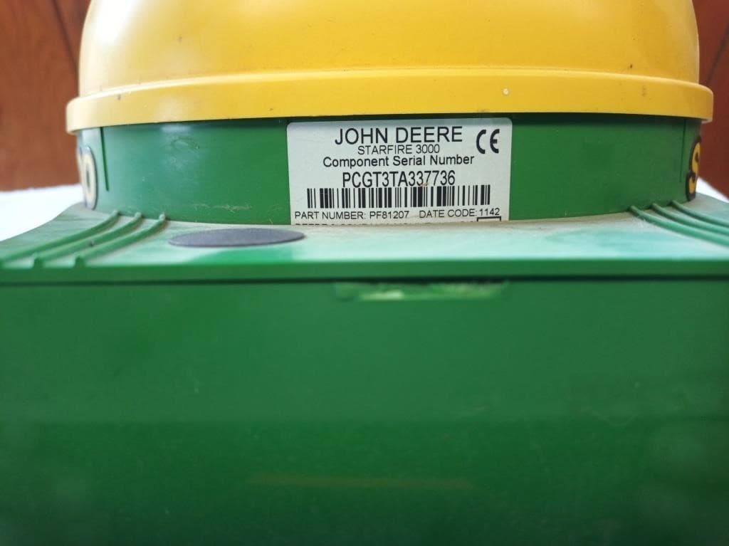 Image of John Deere StarFire 3000 Image 1